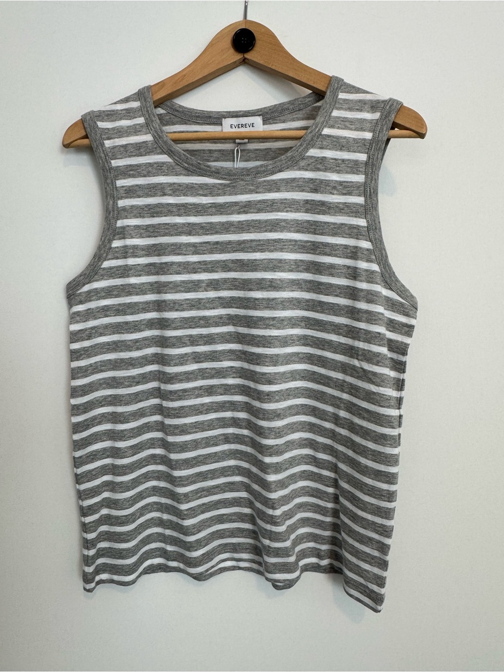 Evereve Women's Gray & White Striped Sleeveless Tank NWT M